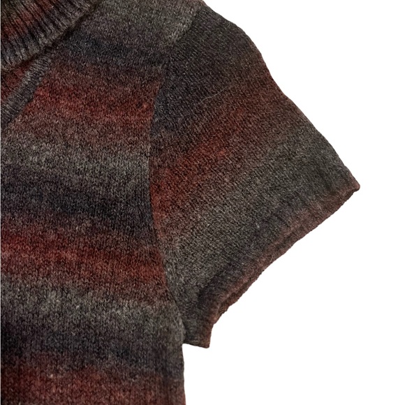 Like new! Smart Set Sweater dress, XS size. Worn once. Wool blend. - Picture 5 of 13